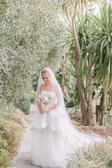 Watch the moment Chiara Ferragni saw her Dior wedding gown 